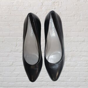 Aerosoles Silver Star Black Pumps